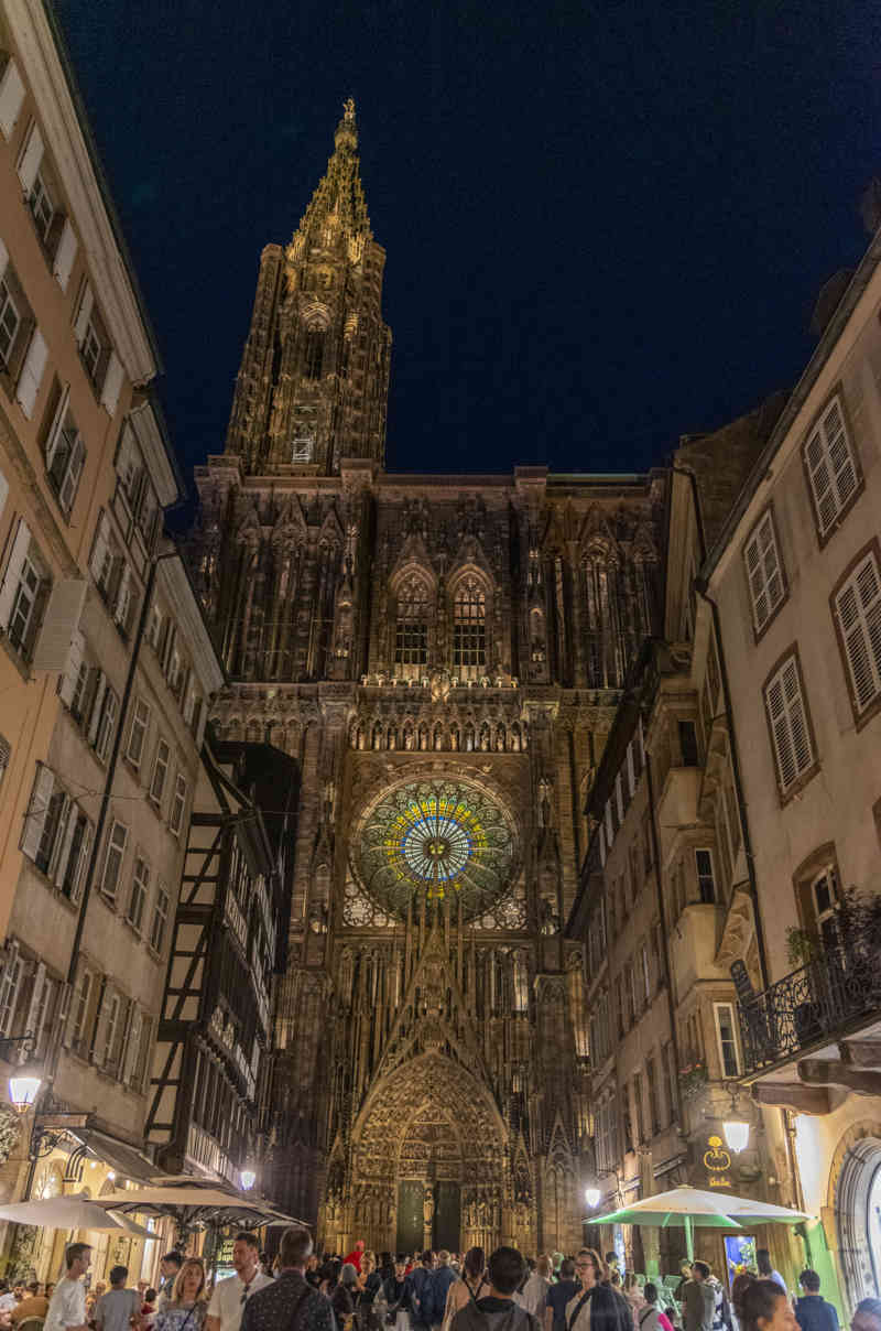 Francia - Alsacia 157 - Estrasburgo - catedral de Notre Dame.jpg